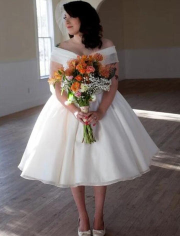 Vintage Breathtaking 1950s Vintage Tea Length Short Rockabilly Wedding Dress BWD099