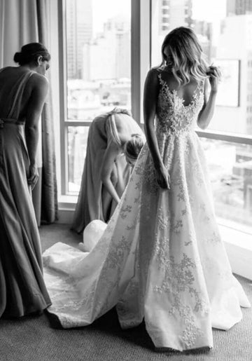 V-neck A line Floral Lace Wedding Dress Petite Small Bust BWD163