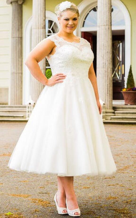 Plus Size Rockabilly Lace Wedding Dress Outdoor Weddings BWD304