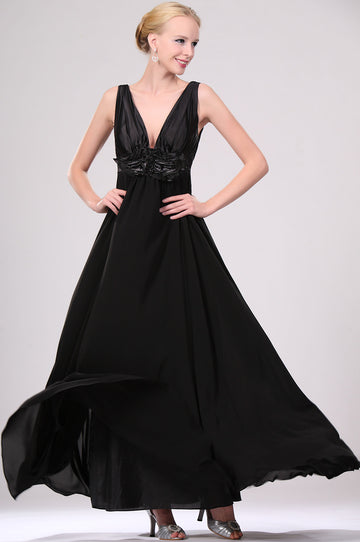 A-Line Black Chiffon V-neck With Beading Black Bridesmaid Dress(UKBD03-459)