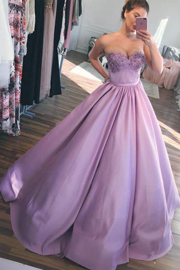 Ball Gown Sweetheart Lavender Prom Dress with Appliques JTA7121