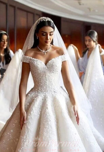 Chic Off-shoulder Floral Appliques Lace Ball Gown Wedding Dress BWD027