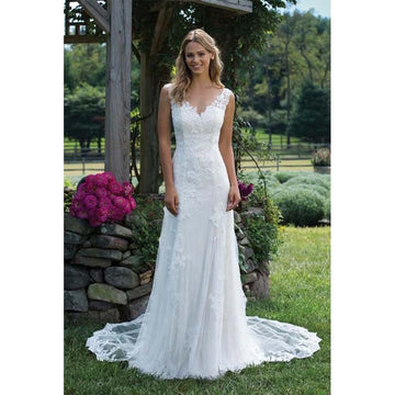 Simple Elegant Lace Mermaid V Neck Wedding Dress Bristol BWD065