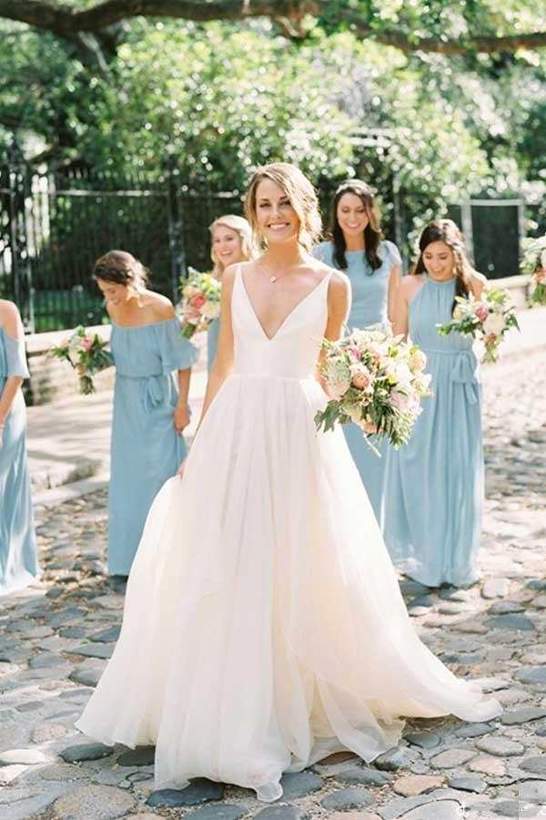 V neck Rustic Country Style Straps Wedding Dress Outdoor Wedding BWD134