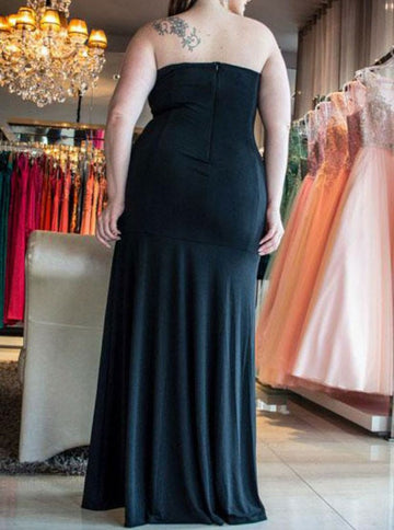 Mermaid Black Plus Size Bridesmaid Dress PSD109