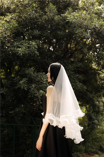 Short Wave Edge Wedding Veil VE025